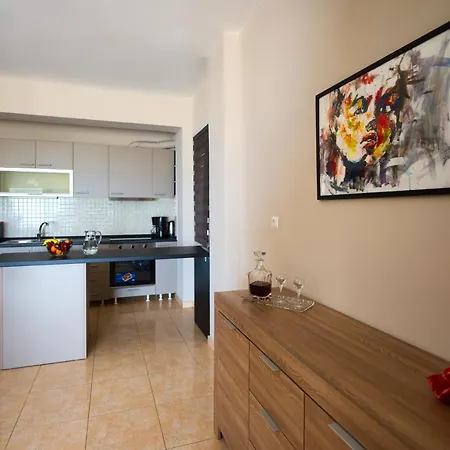Villa Anelia Sea View *