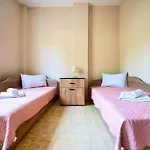 Anelia Sea View * 尼亚·蒙达尼亚